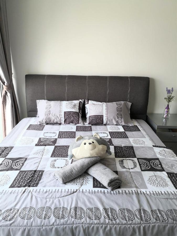 Sparkling Clean Homestay @ Kota Kemuning - Rimbayu Teluk Panglima Garang Exteriör bild
