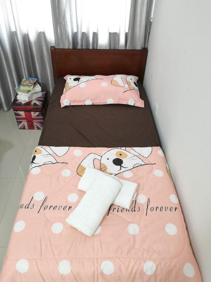 Sparkling Clean Homestay @ Kota Kemuning - Rimbayu Teluk Panglima Garang Exteriör bild
